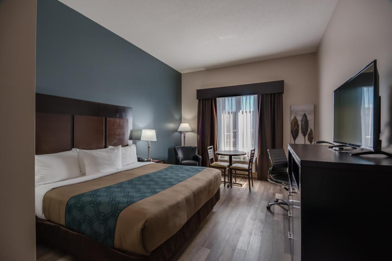 Econo Lodge Inn & Suites Saint Apollinaire 외부 사진